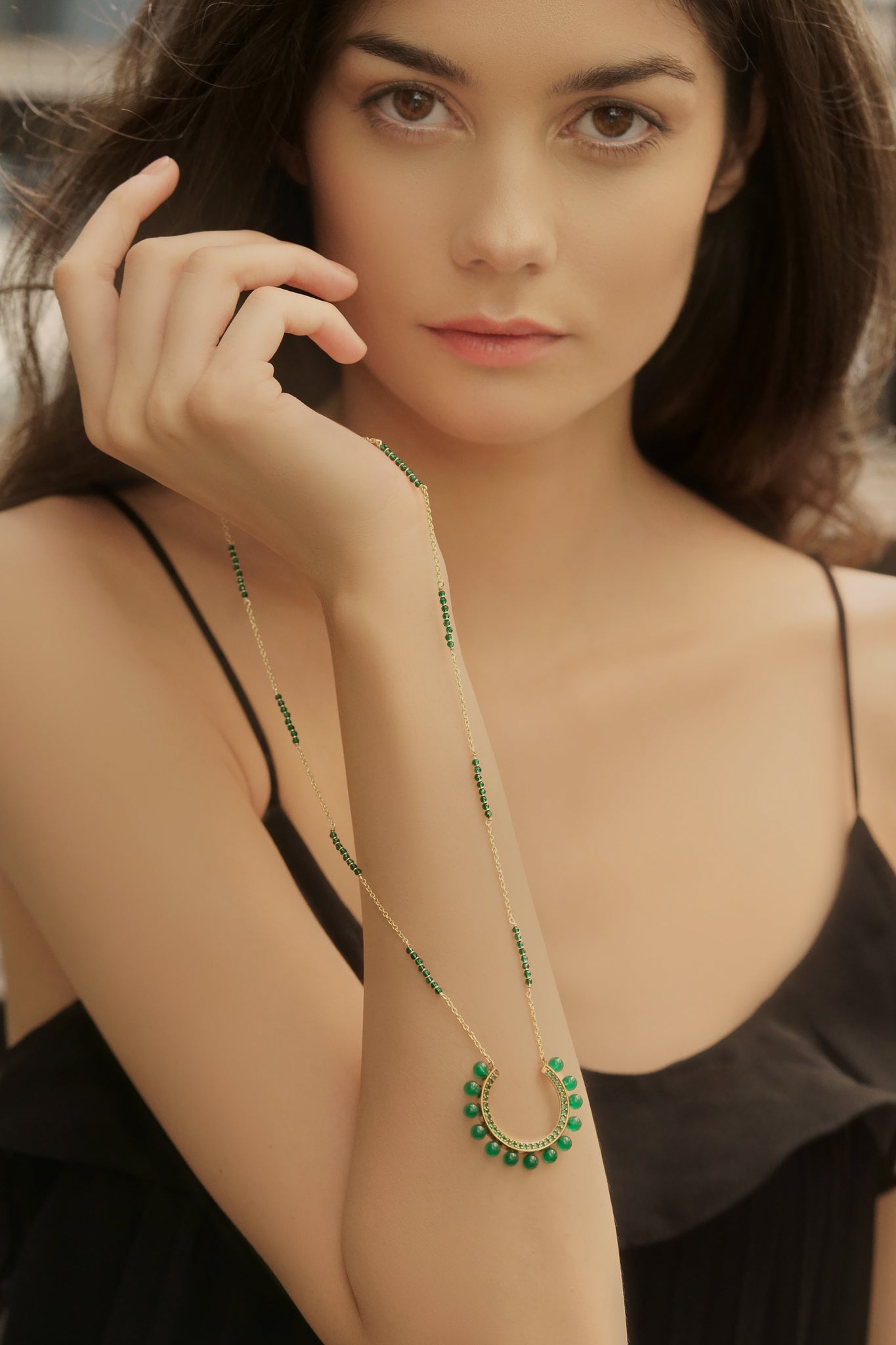 Too Ninety Degree Necklace - Emerald